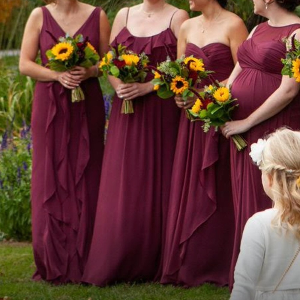 Bridesmaid dress burgundy
